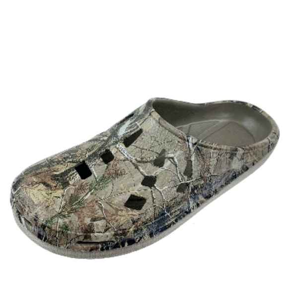 NWT Men's Realtree Clog - Picture 4 of 5